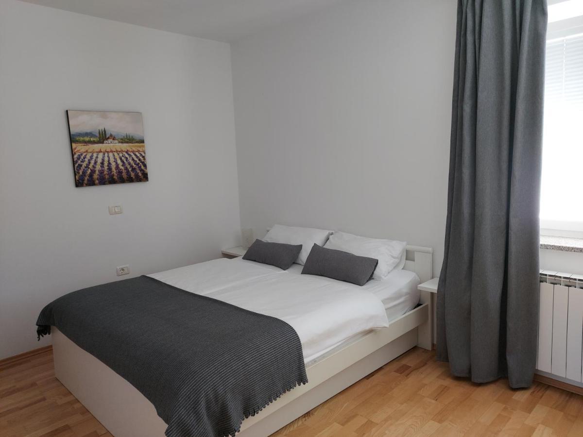 Guesthouse Pri Mihelovih Sežana Zewnętrze zdjęcie